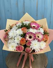 Букет цветов из:  Розы, Герберы и Хризантемы в Новкусе-Артезиане