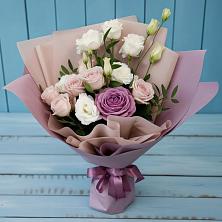 Букет цветов из:  Розы и Лизиантусы в Новкусе-Артезиане