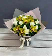 Букет цветов из:  Орхидеи и Розы в Новкусе-Артезиане