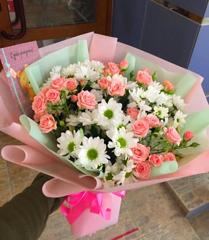 Букет цветов из: Розы и Хризантемы в Новкусе-Артезиане