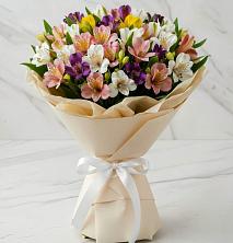 Букет цветов из:  Альстромерии в Новкусе-Артезиане