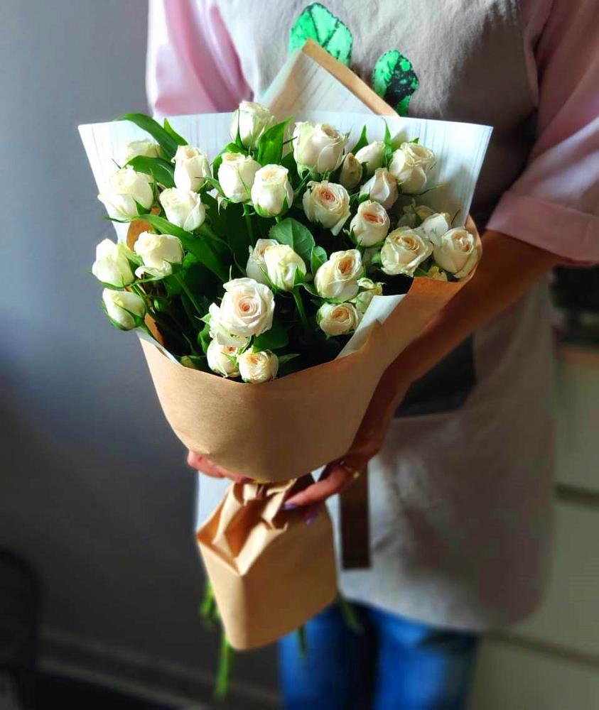 Букет цветов из: Розы в Новкусе-Артезиане