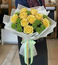 Букет цветов из:  Хризантемы и Розы в Новкусе-Артезиане