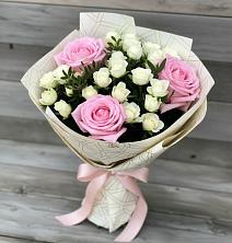 Букет цветов из:  Розы в Новкусе-Артезиане