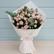 Букет цветов из:  Розы в Новкусе-Артезиане