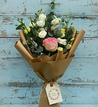 Букет цветов из:  Розы и Лизиантусы в Новкусе-Артезиане