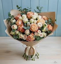 Букет цветов из:  Альстромерии и Розы в Новкусе-Артезиане